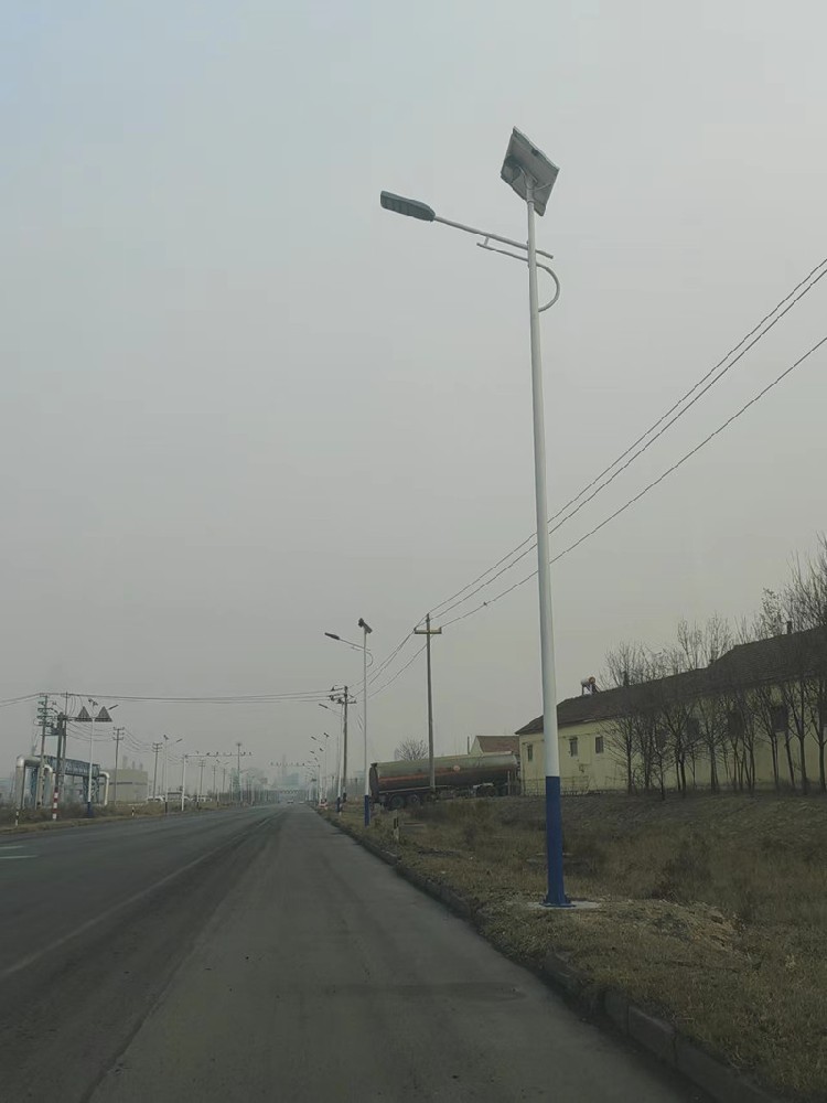 太阳能路灯