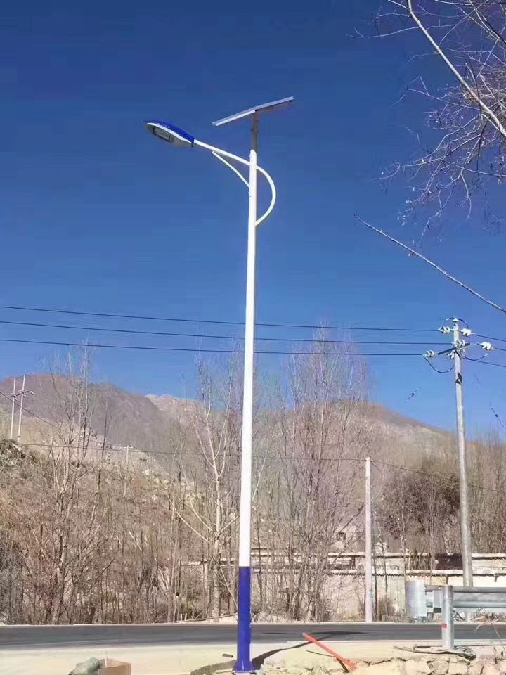 济南太阳能路灯厂家
